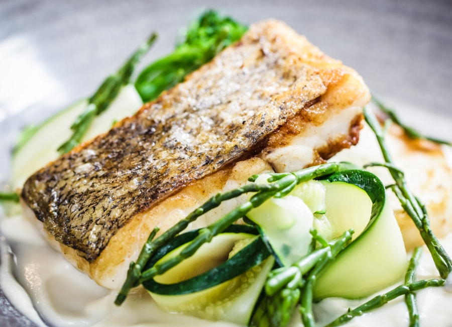 Enjoy our menu with locally sourced and seasonal food 